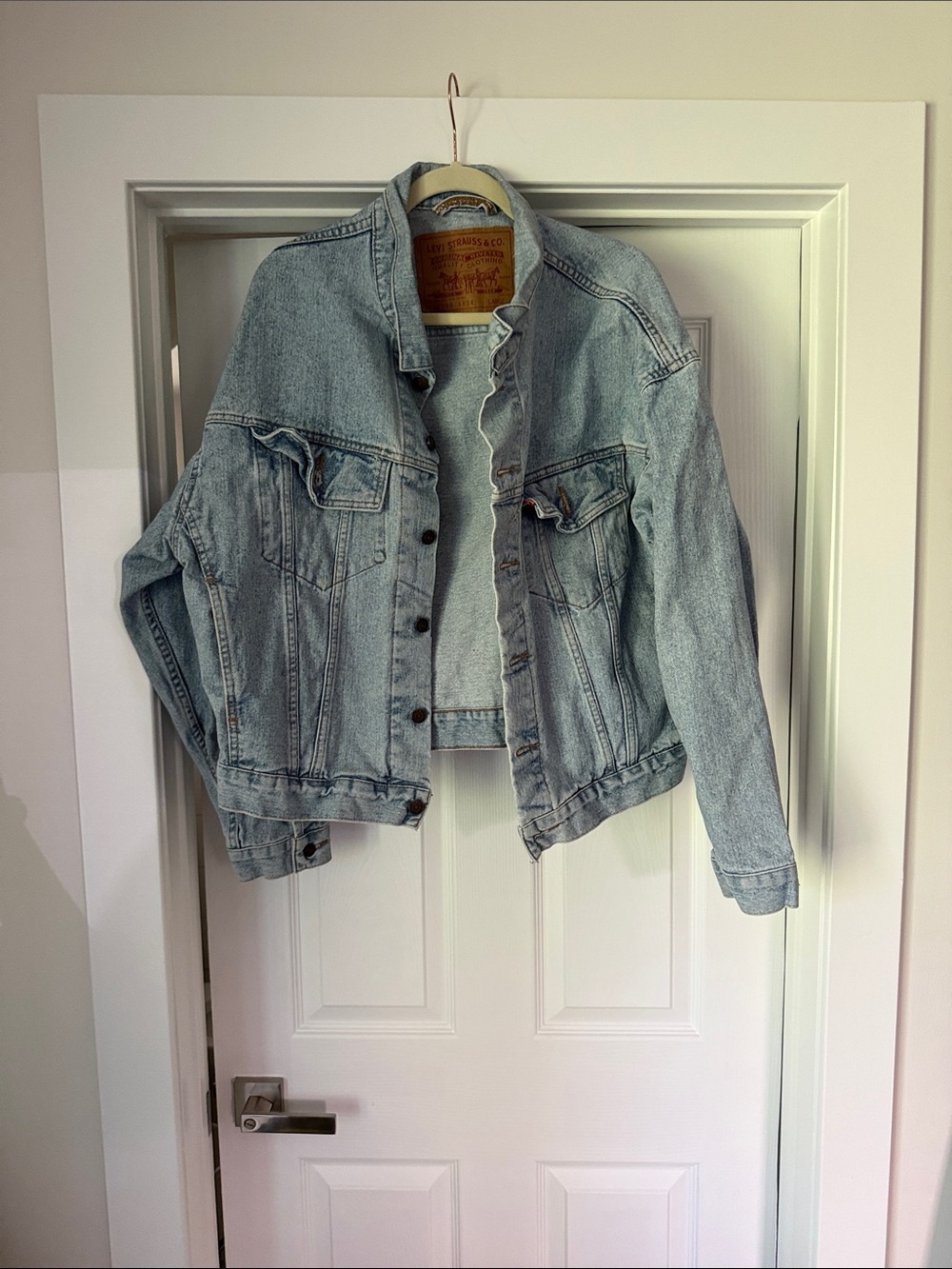 Vintage Levi’s Light Wash Denim Jacket